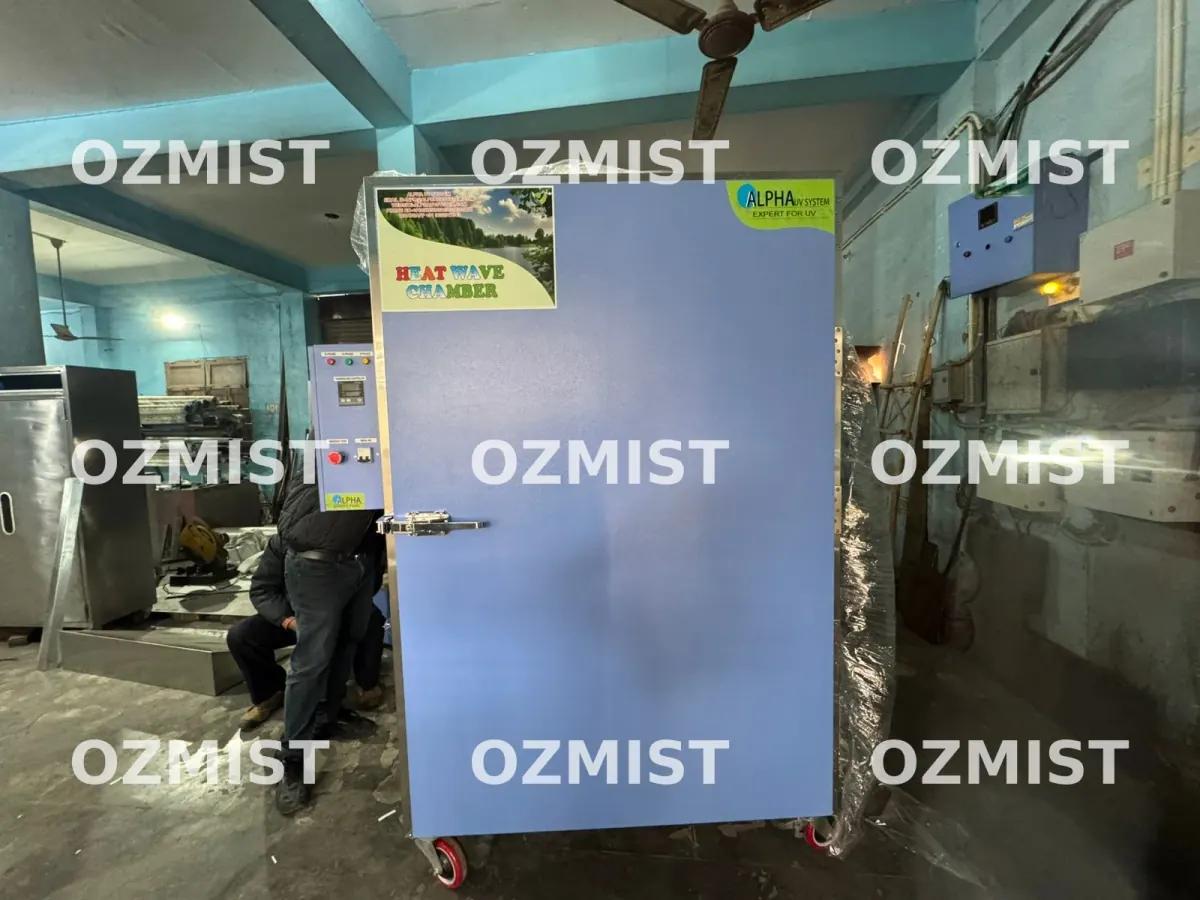 Ozmist industrial hot-air oven with PLC HMI, stainless interior and adjustable shelves